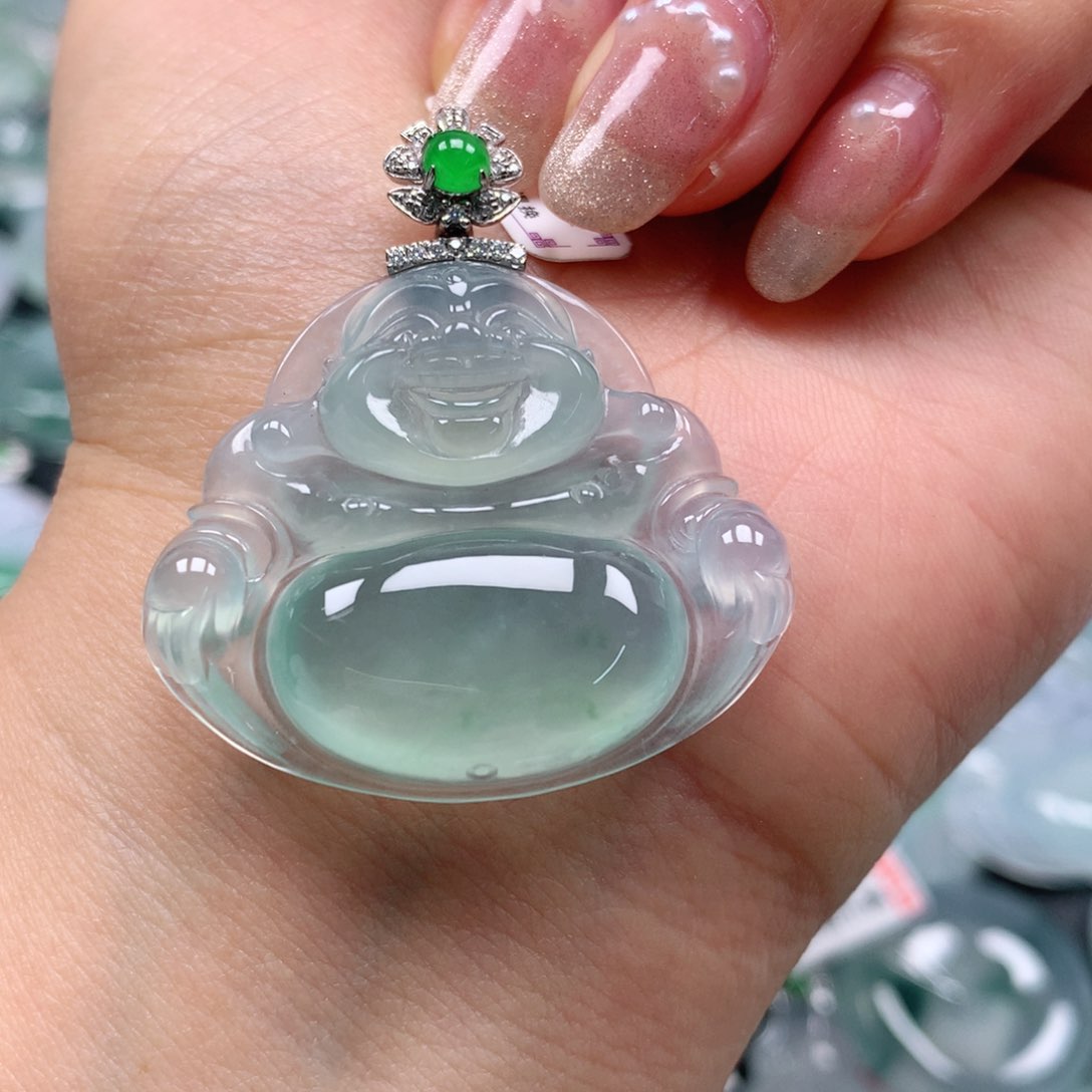 翡翠颈饰18K金镶嵌L**y天然翡翠