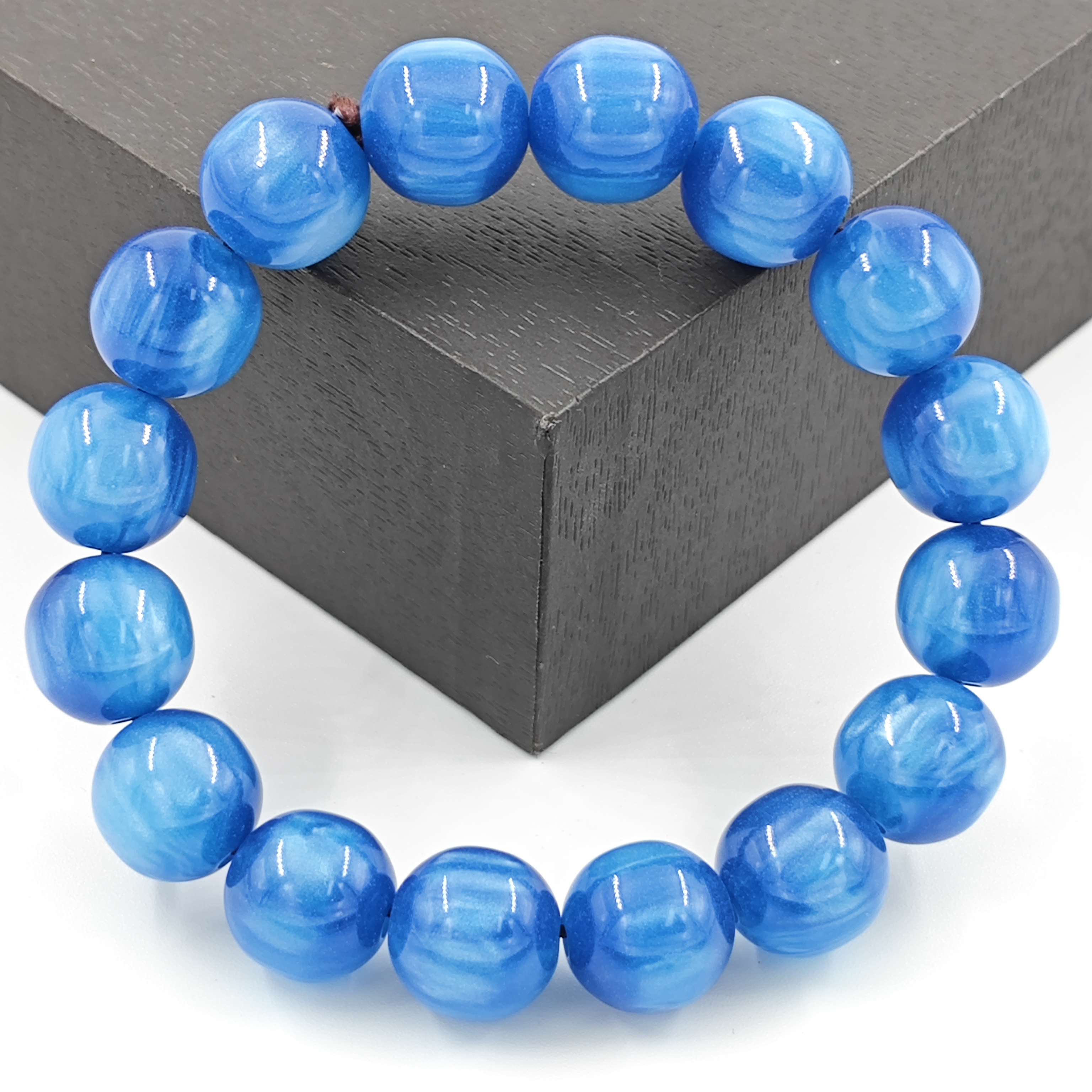 G216时尚潮流精美百搭海蓝渐变树脂手串手链