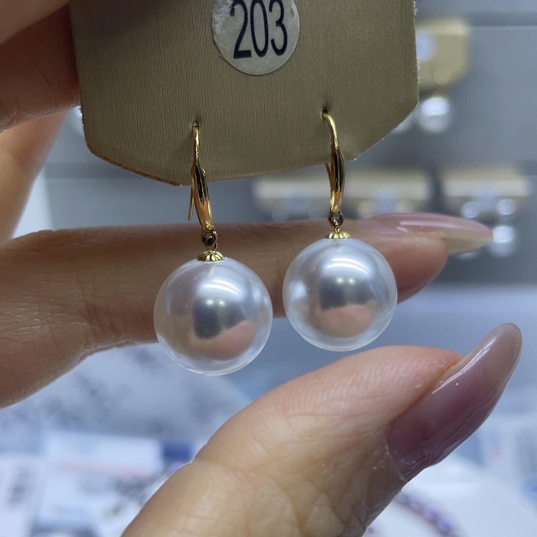 耳饰淡水珍珠18K金镶嵌