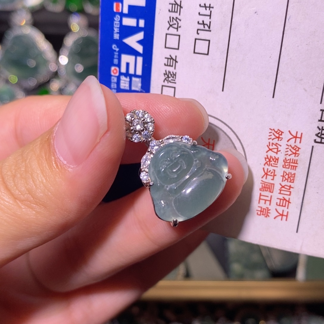 翡翠未镶嵌颈饰天然
