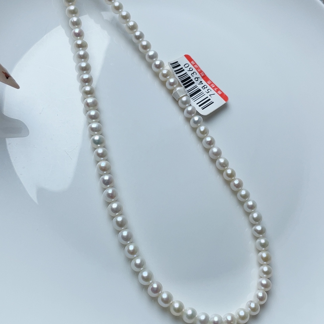 颈饰未镶嵌淡水珍珠