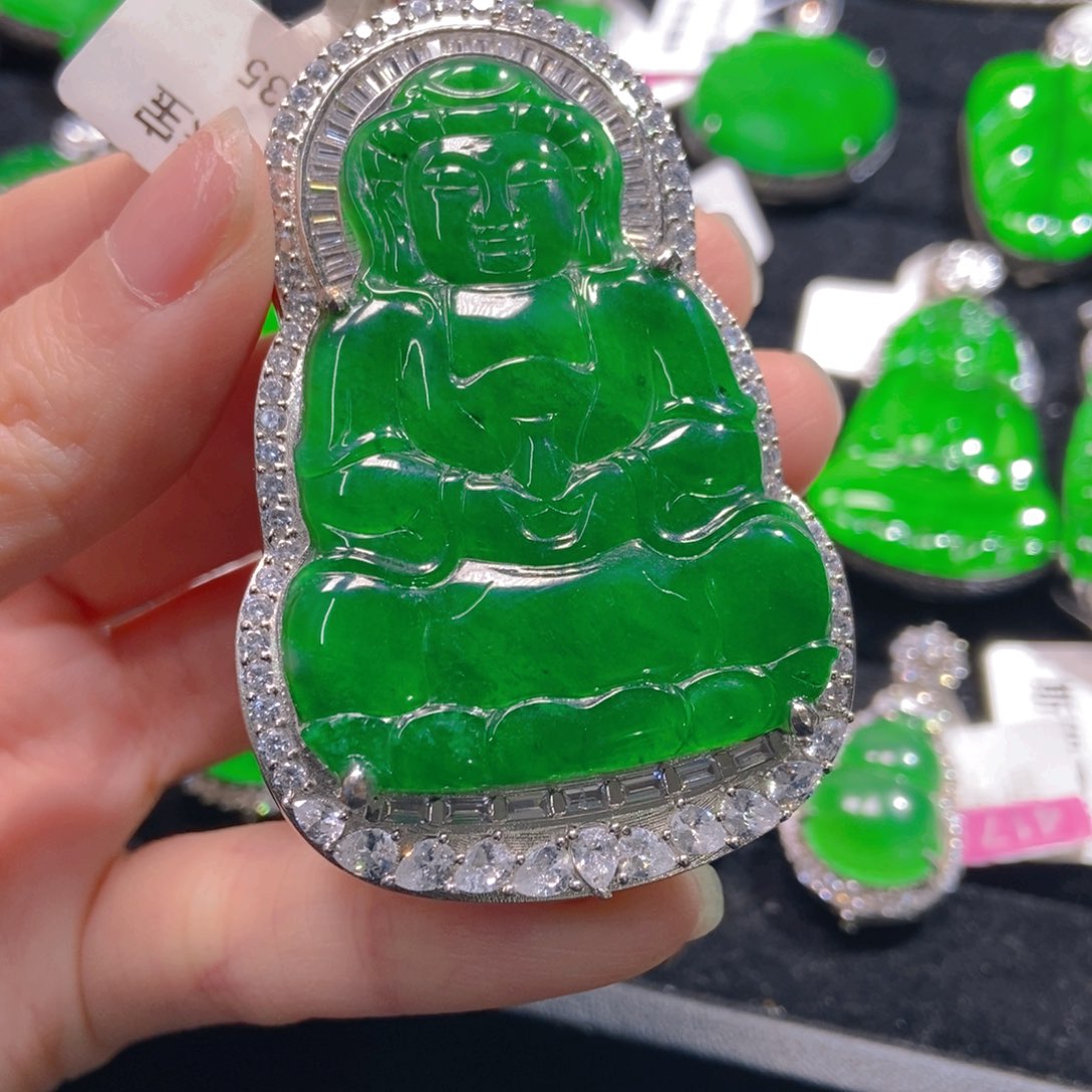 翡翠吊坠(不含链)未镶嵌