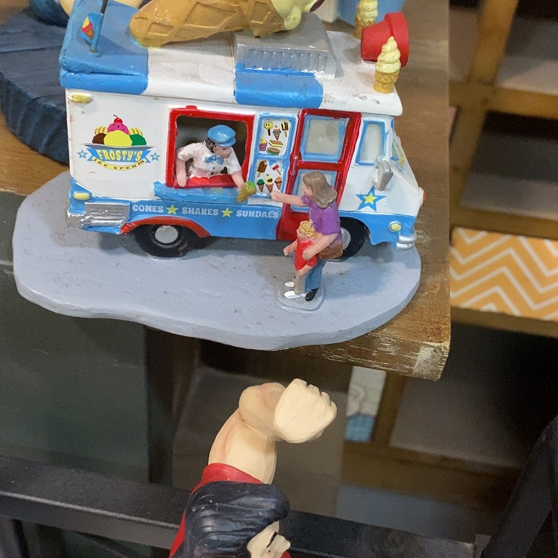 树脂制品冰淇淋车