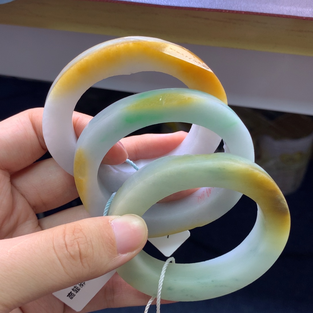 定制翡翠手镯未镶嵌