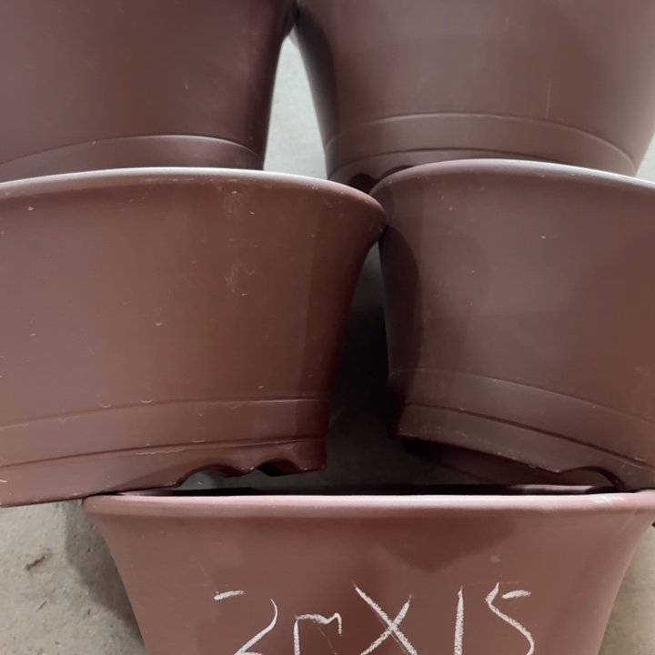 紫砂花盆100-5。          30-15