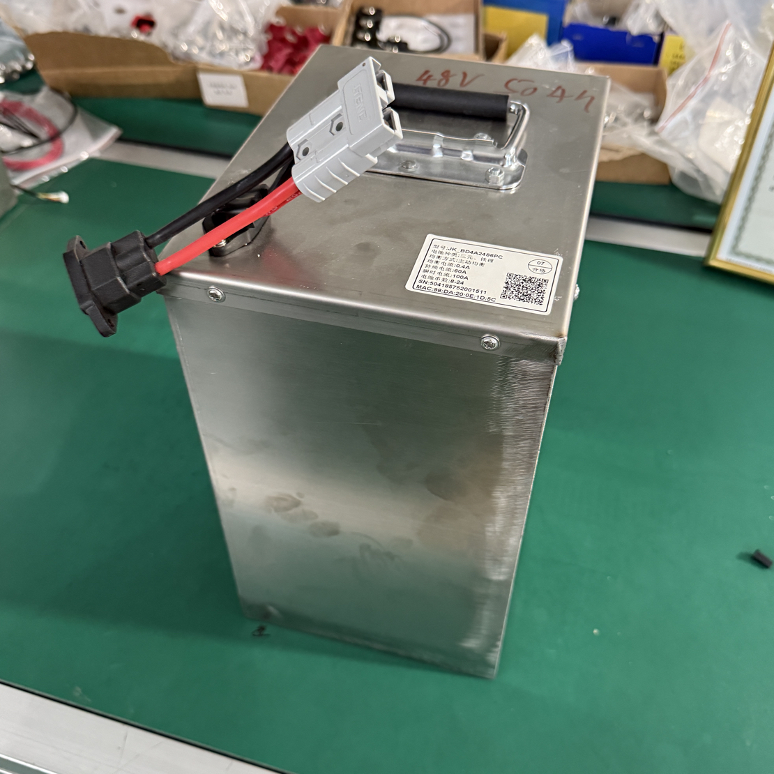 48v50ah磷酸铁锂电池配8a充电器锂电池充电器蓄电