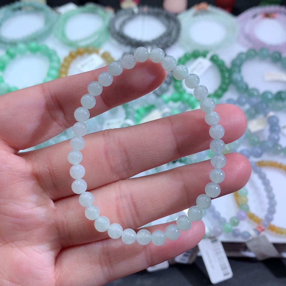 翡翠手链未镶嵌天然