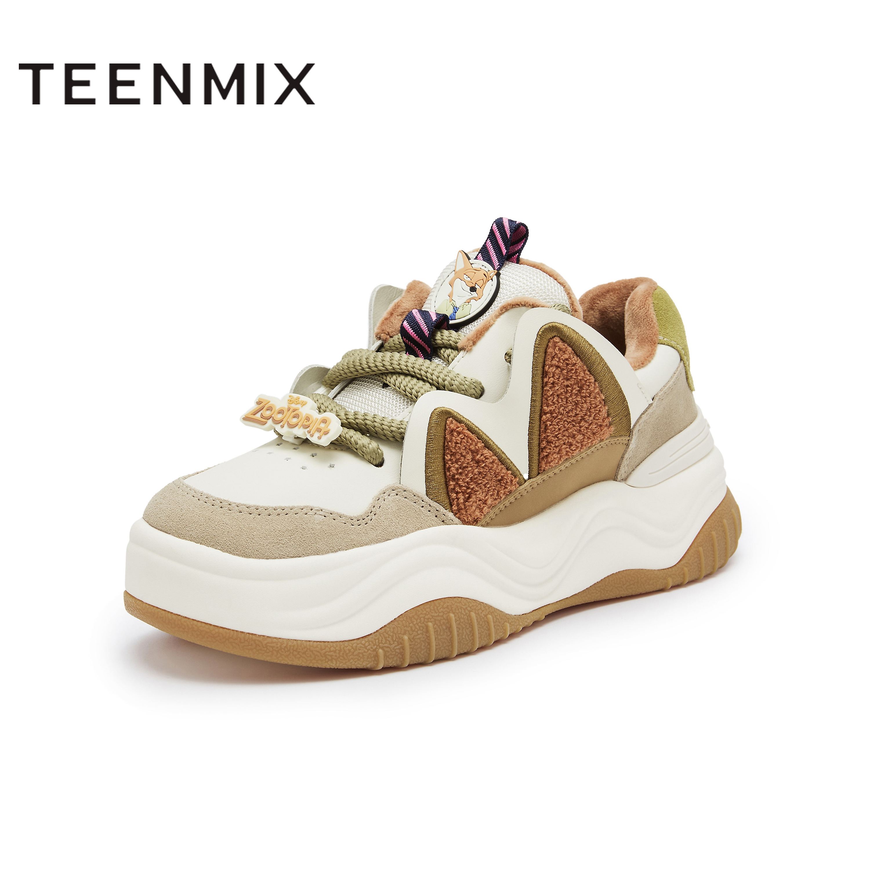 天美意2024冬新款商场同款疯狂动物城联名板鞋女休闲鞋CIZ20DM4