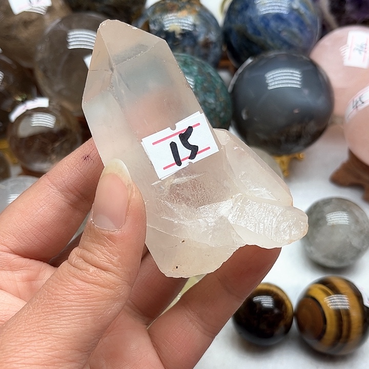水晶168克白水晶原石未镶嵌