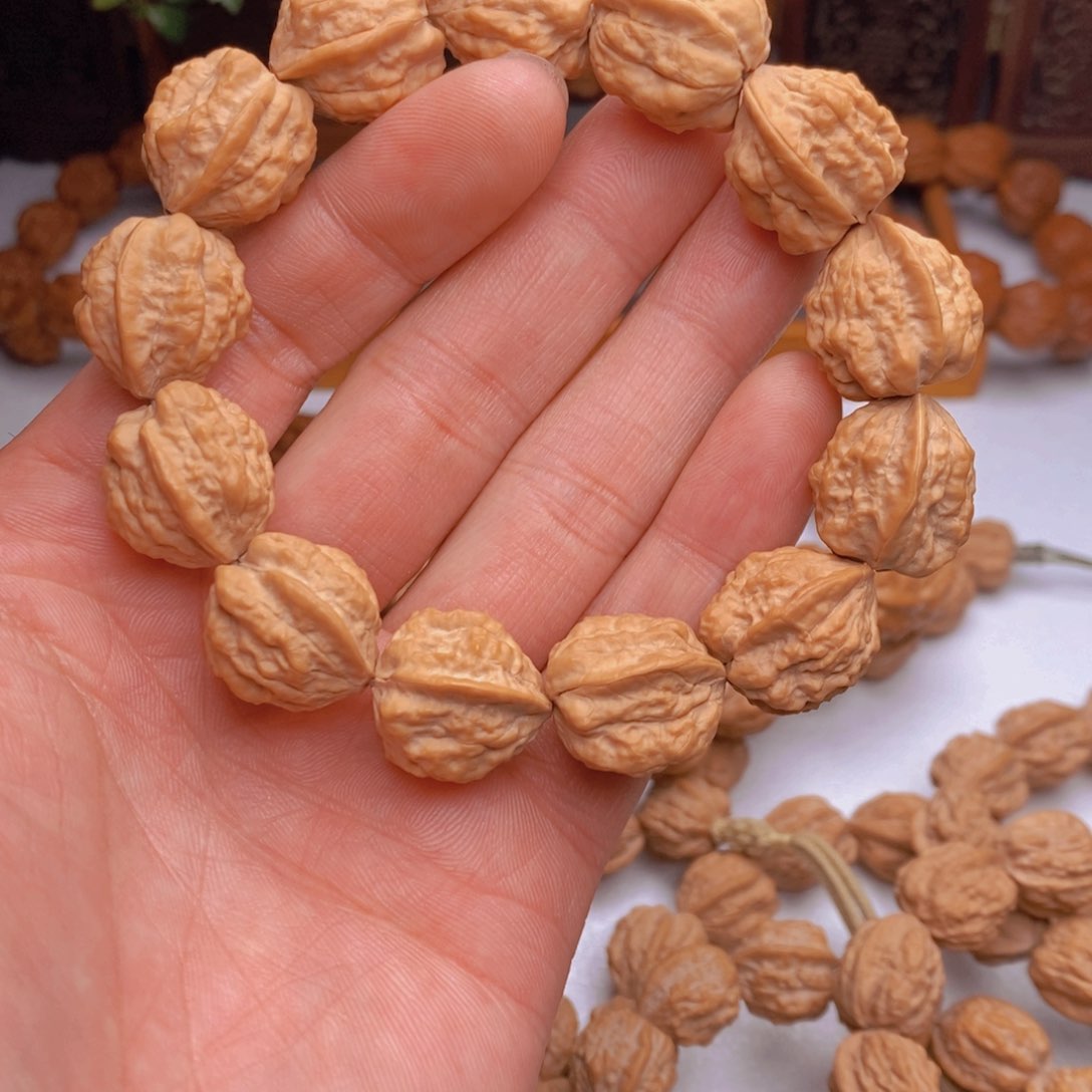 桃核手串蛤蟆头尺寸18