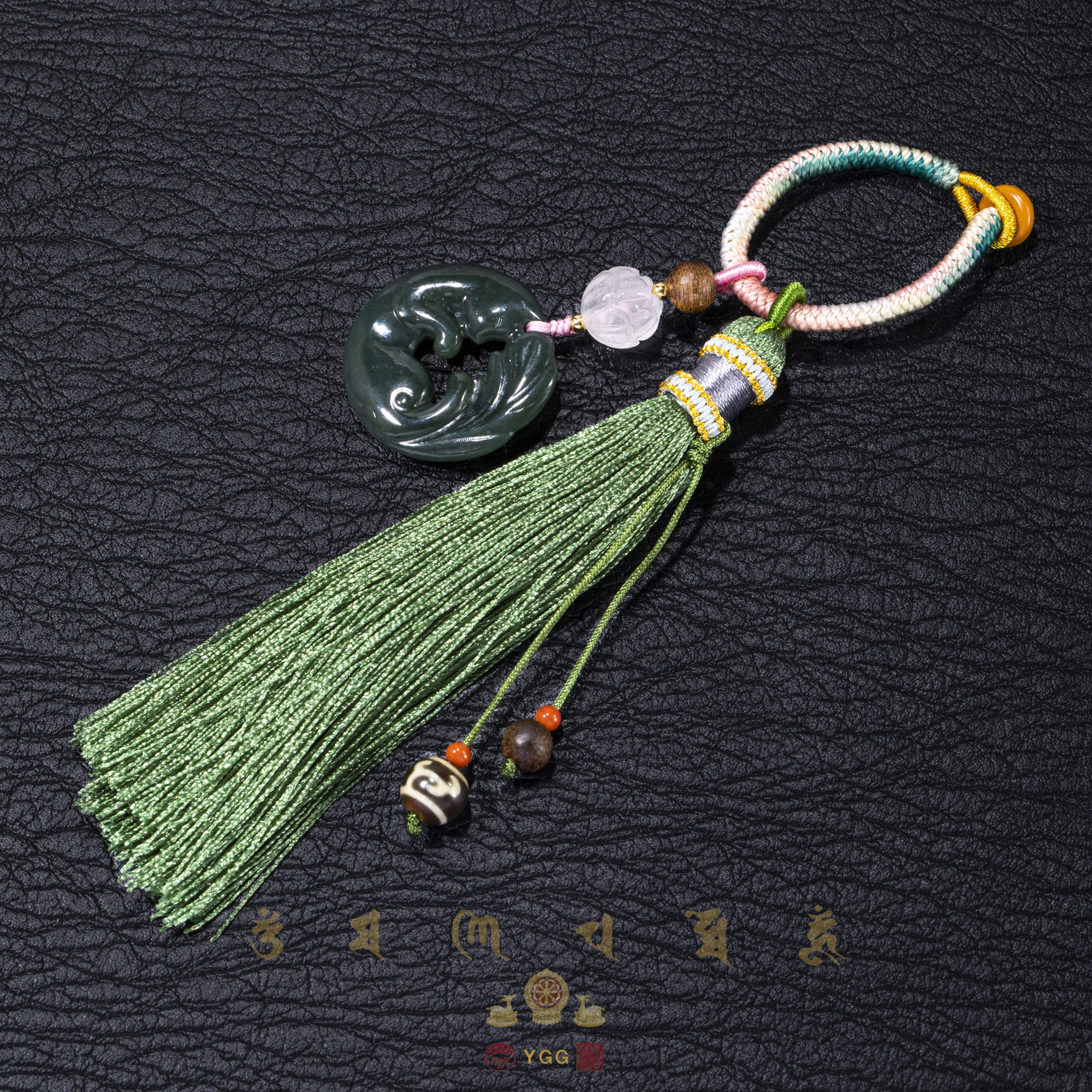 员格格YNDE11/和田玉塔青凤九挂件（多样性发）