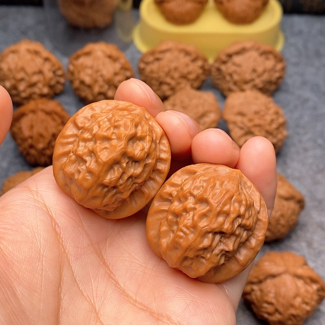 文玩核桃把件瓷娃娃32尺