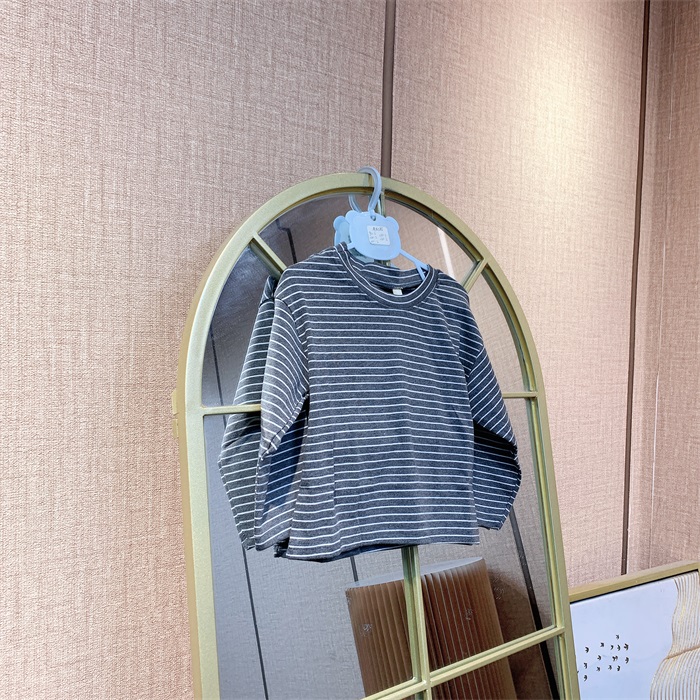 AQ285    宝宝长袖单上衣春款