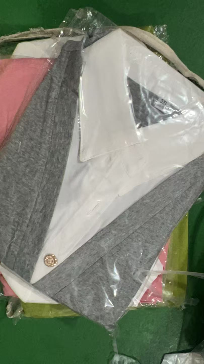 恒鑫安衬衣领拼接假两件小衫