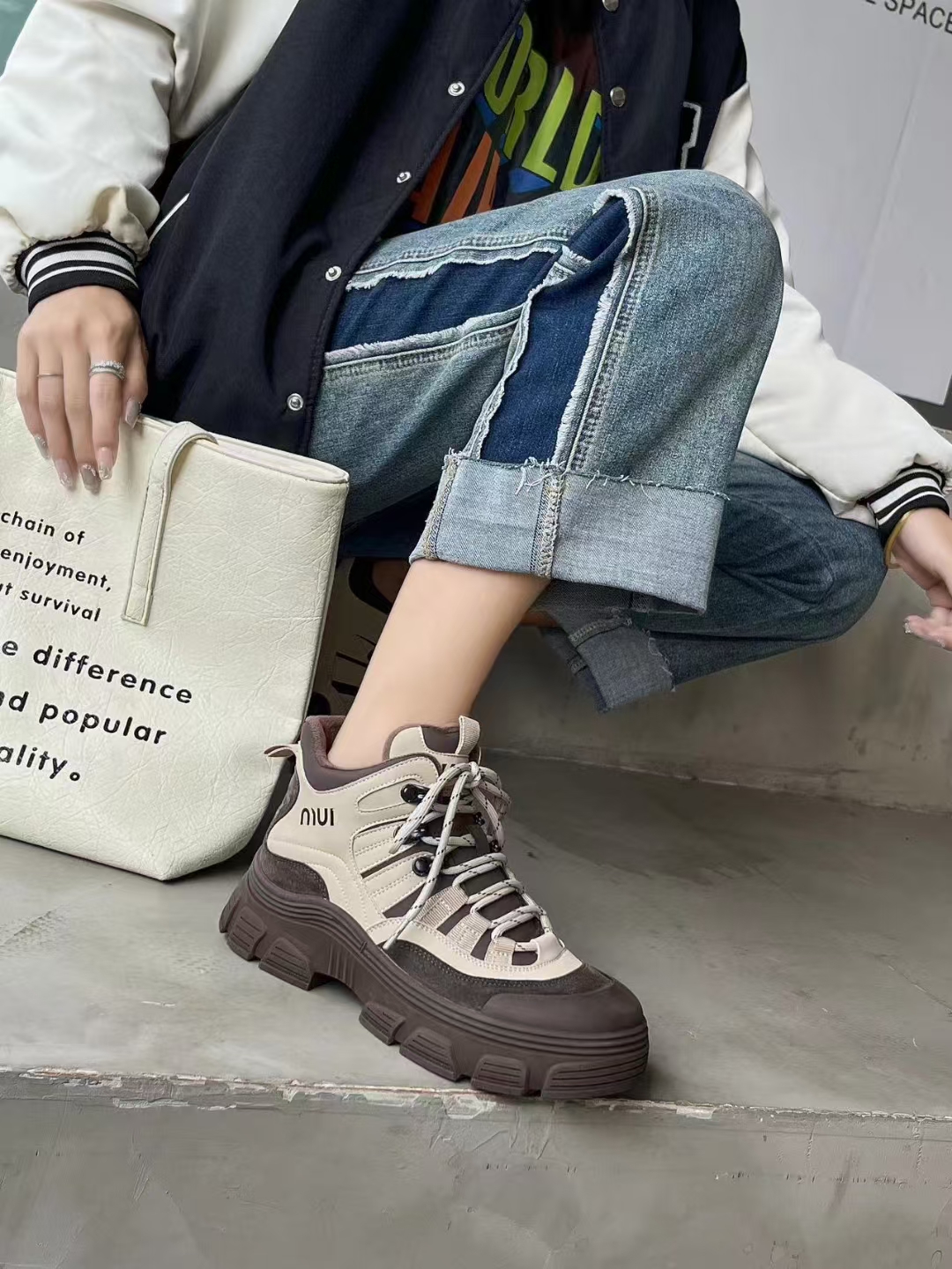 系带潮流休闲时尚冬季老爹鞋百搭