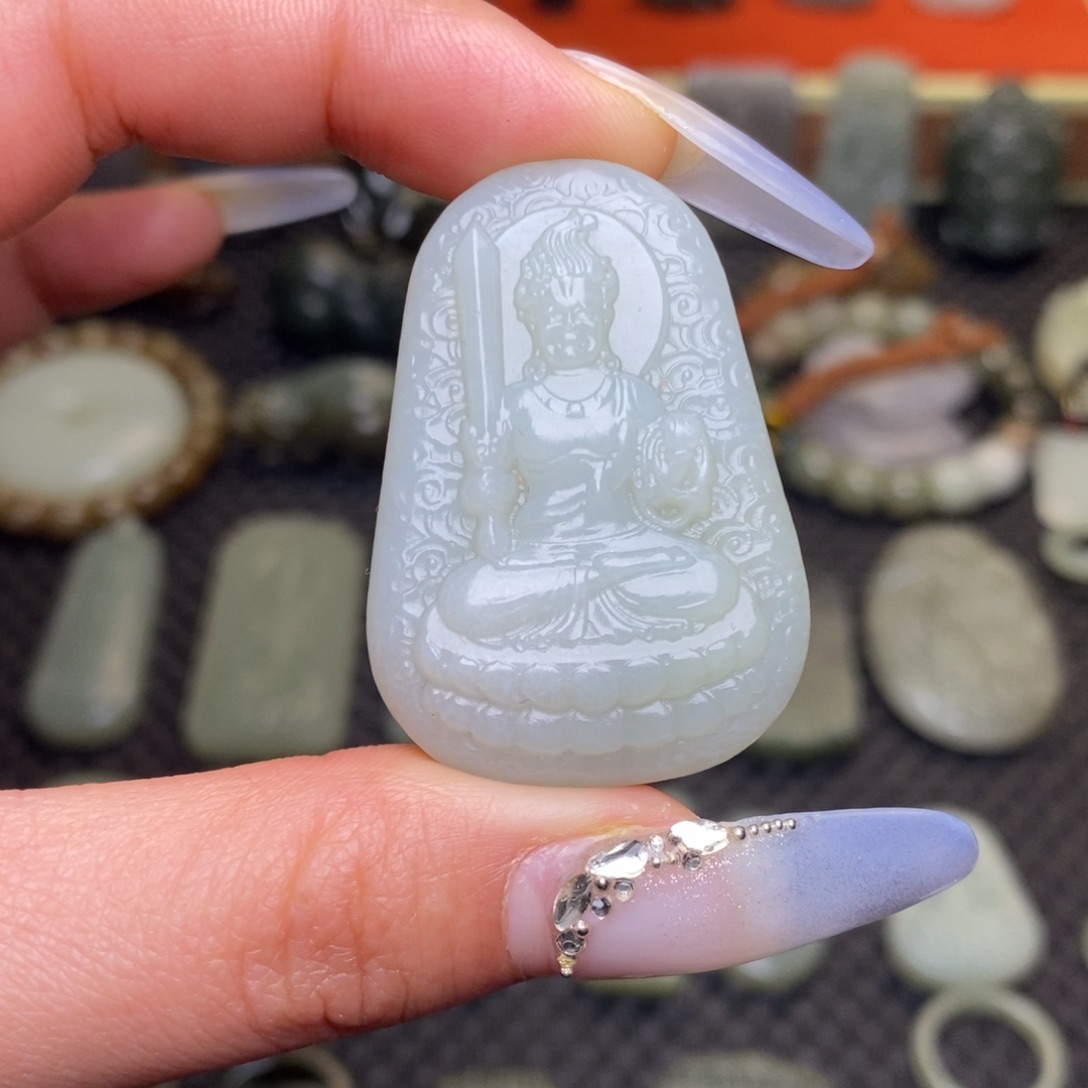 和田玉颈饰未镶嵌穿绳需备注