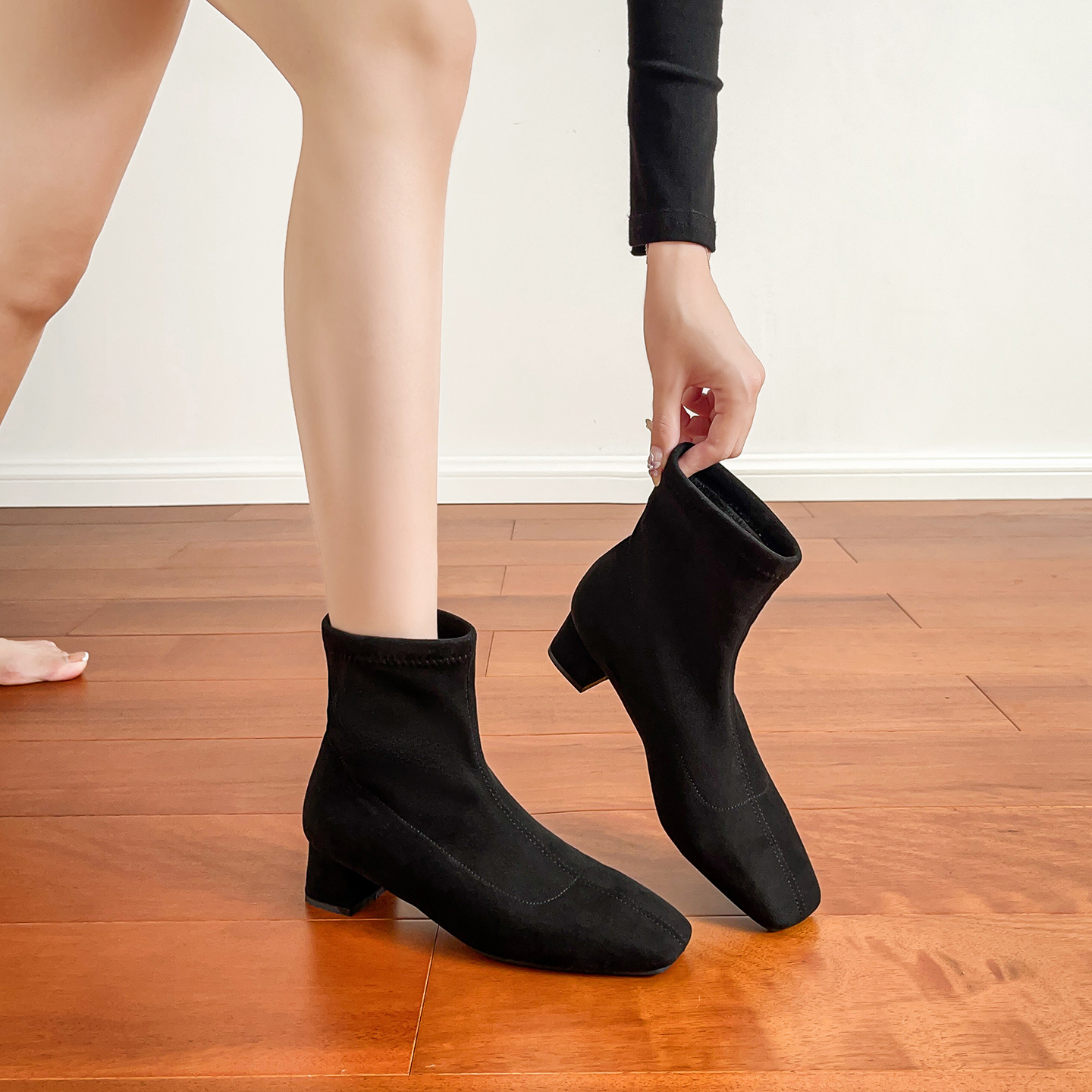 低跟磨砂粗跟休闲风方头圆头短靴靴子瘦瘦靴女靴秋冬加绒百搭中跟