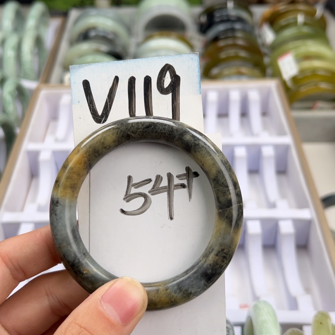 岫玉手镯未镶嵌天然岫玉微瑕