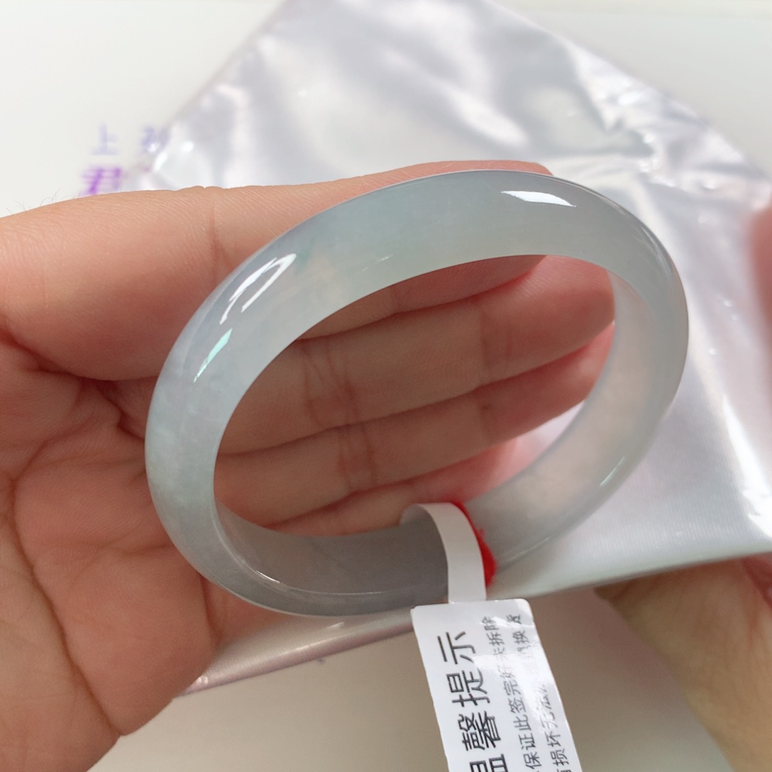 未镶嵌手镯（贵妃镯）翡翠280