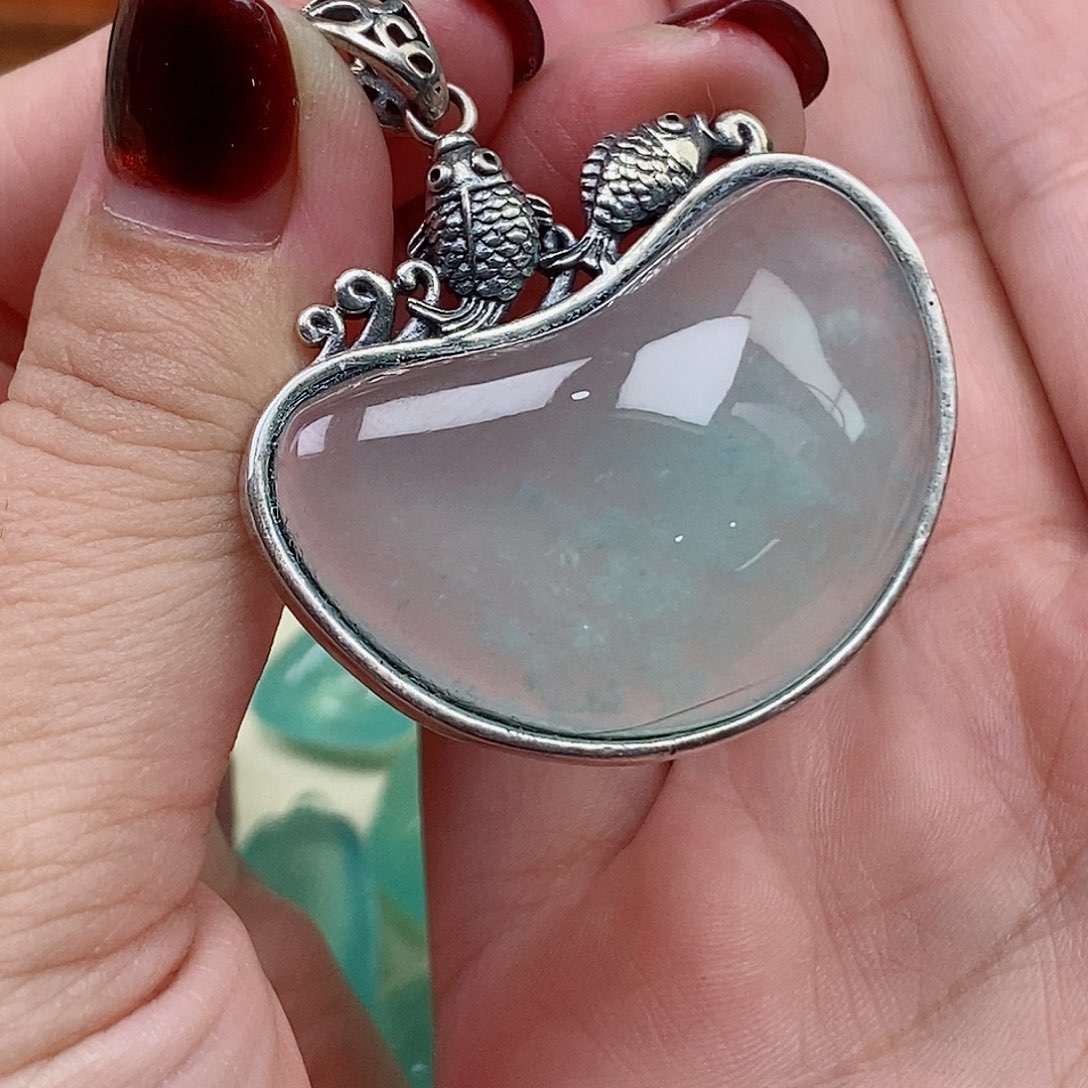 银S925镶嵌蛇纹石玉吊坠