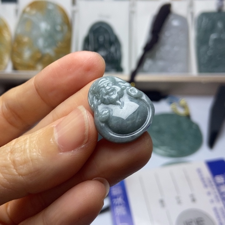 翡翠未镶嵌挂件翡翠