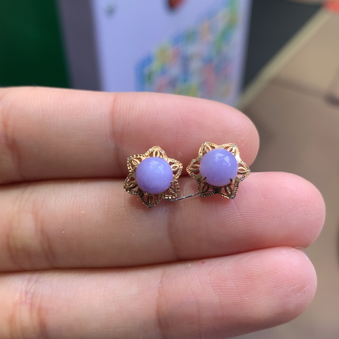 翡翠18K金镶嵌颈饰翡翠