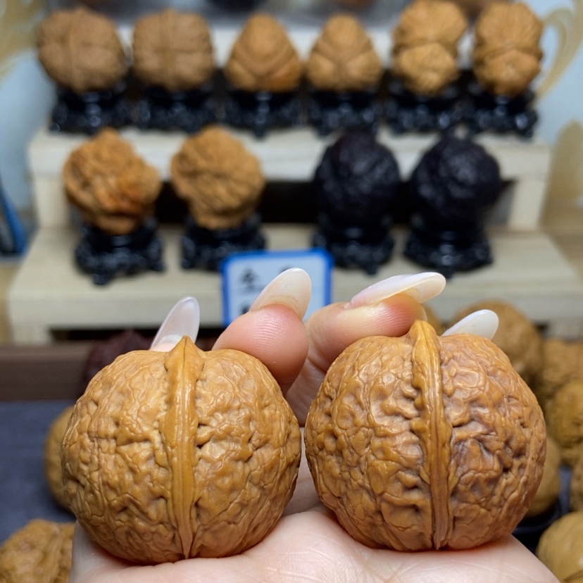 【闪购商品】桃核吊坠22富甲天下36mm