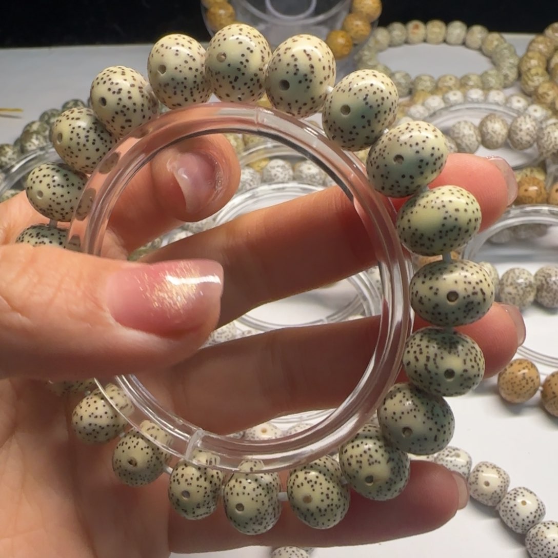 星月菩提吊坠1310苹果正月