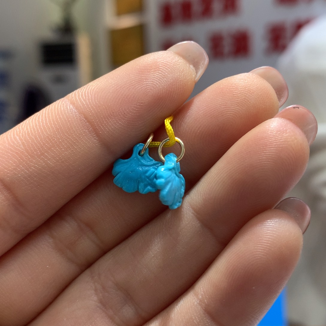 绿松石配饰未镶嵌