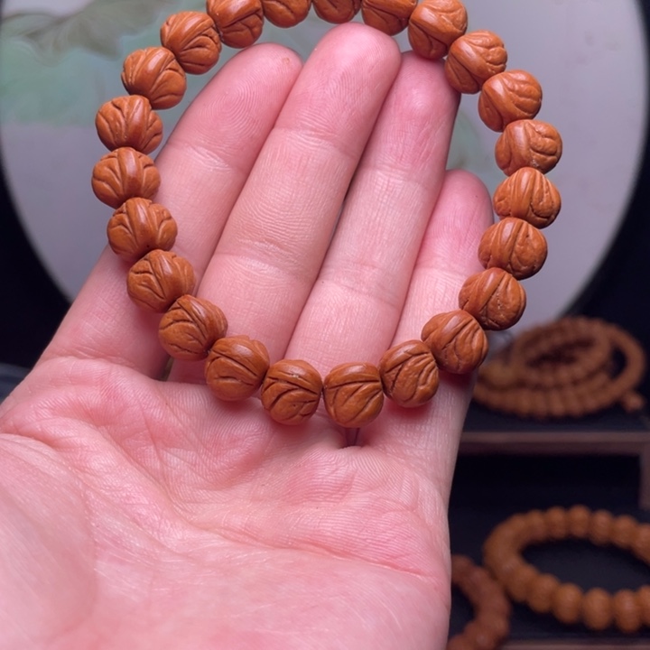 手串桃核12玉龙脊手串
