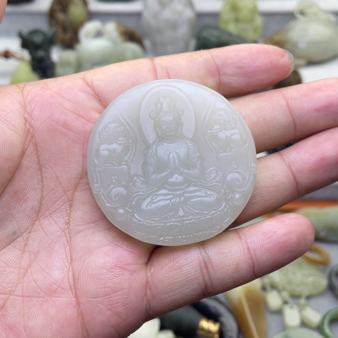 和田玉未镶嵌颈饰