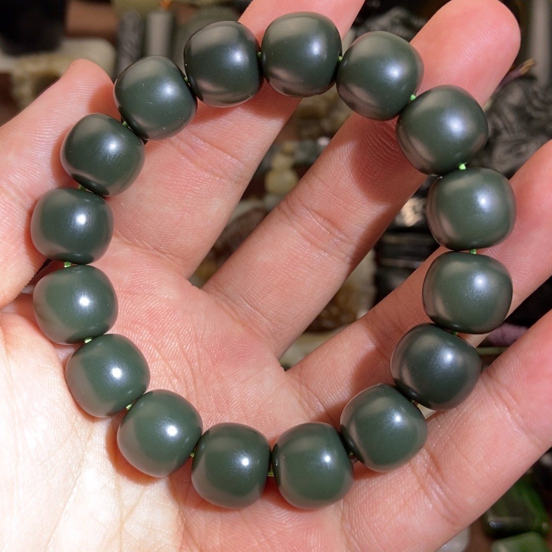 和田玉手串未镶嵌