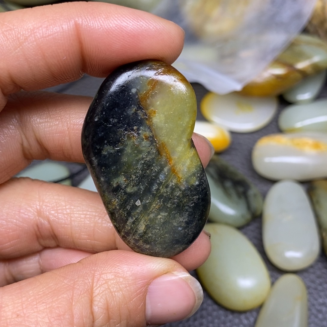 和田玉挂件^_^未镶嵌