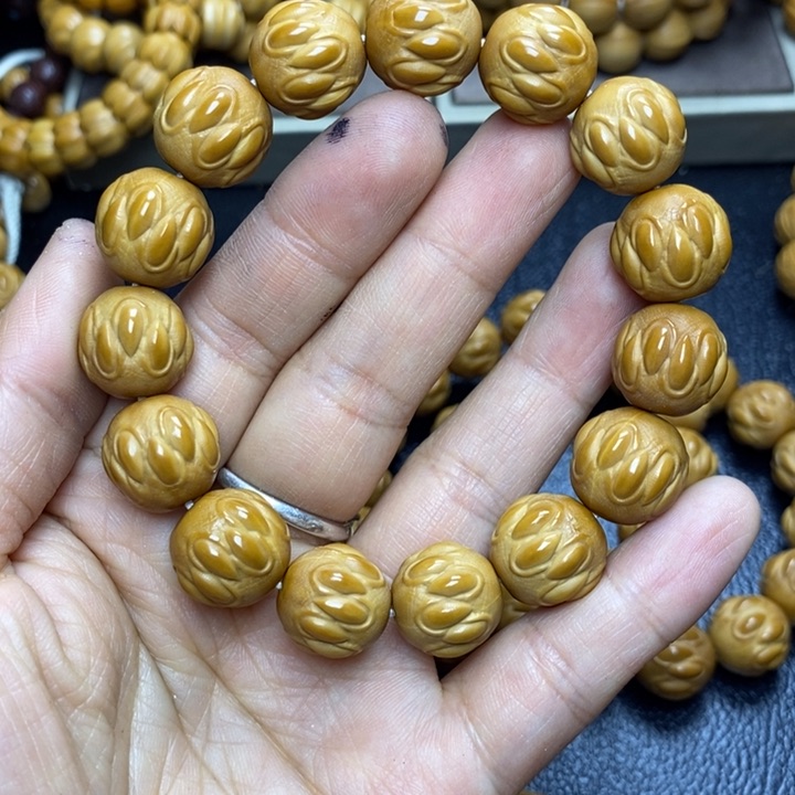 猴头核桃手串猴头草