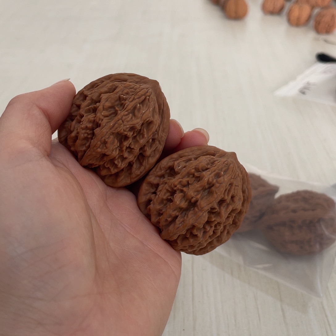 巧***力文玩核桃吊坠虎头42尺全品