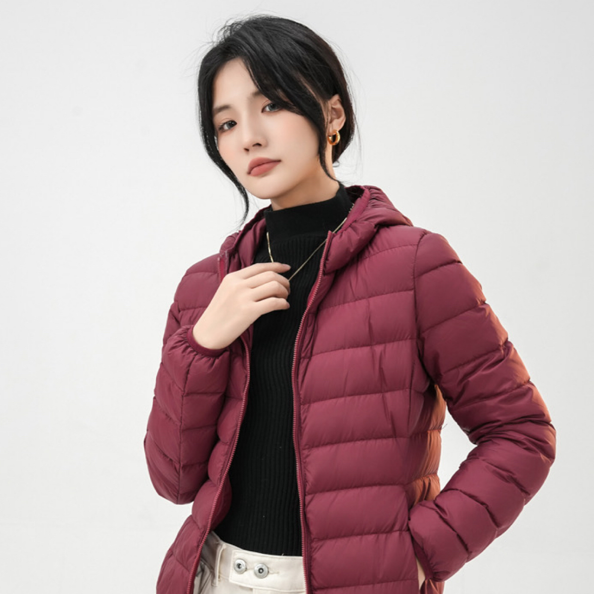 亚兰奴清仓！连帽立领白鸭绒羽绒服短款