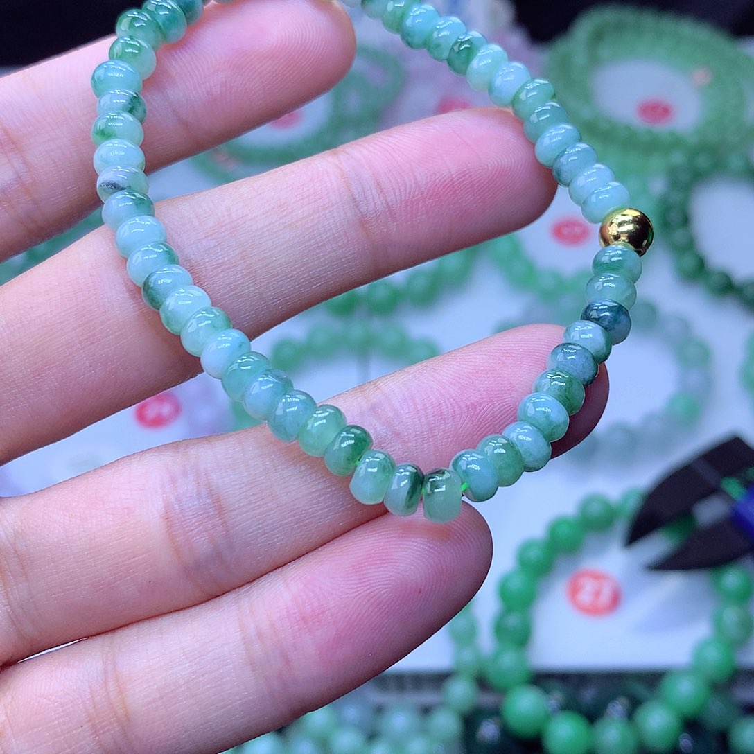 翡翠未镶嵌毛衣链