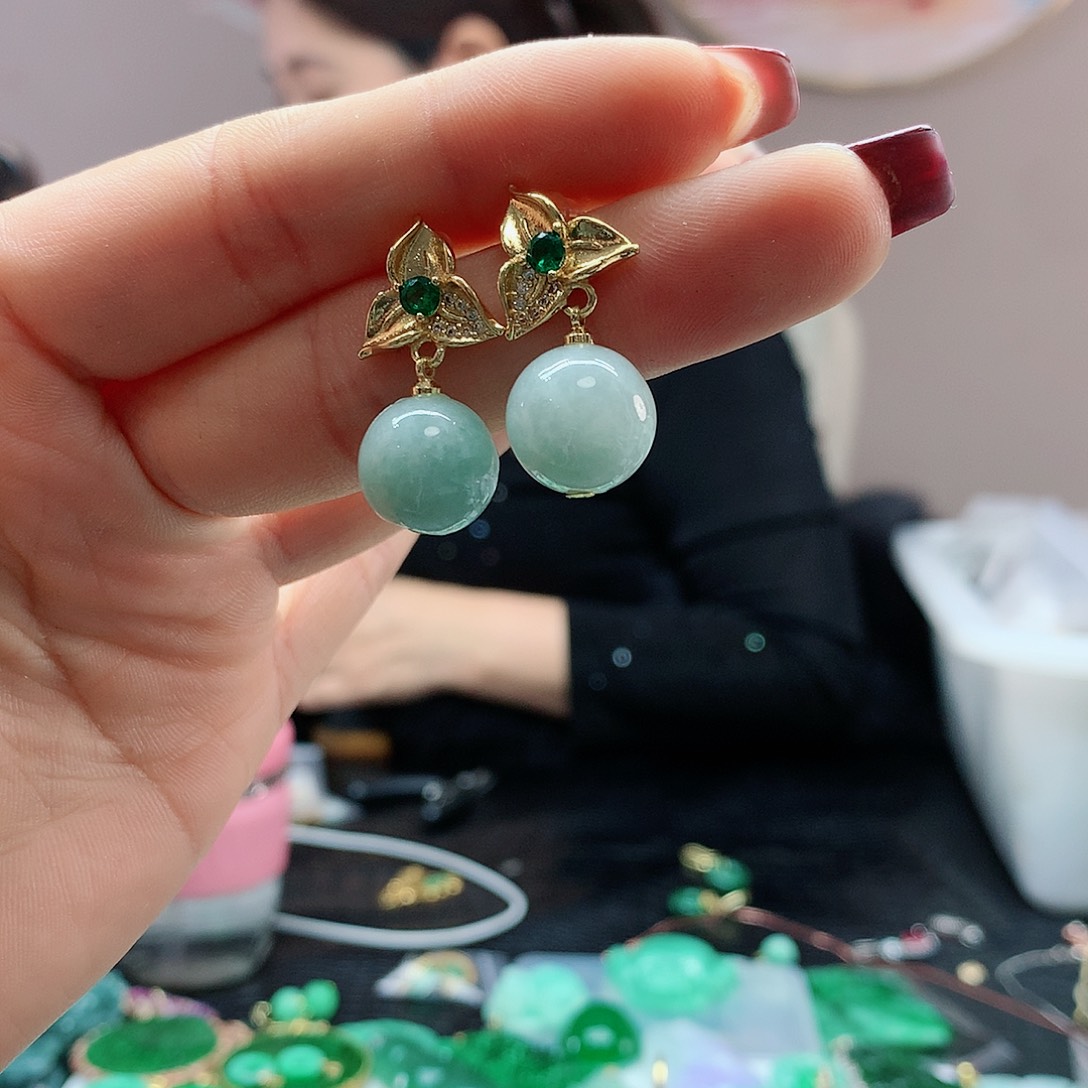 【闪购商品】翡翠耳饰未镶嵌，