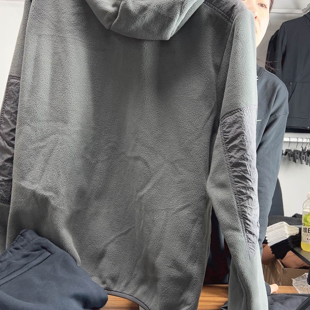 4883灰色S100-120不退换