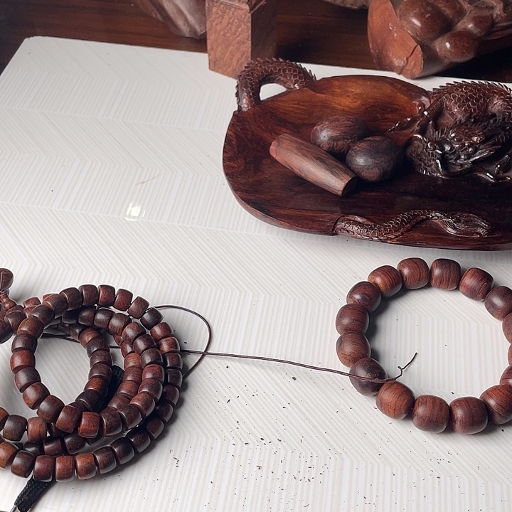 为***生花梨木类黄花梨串串