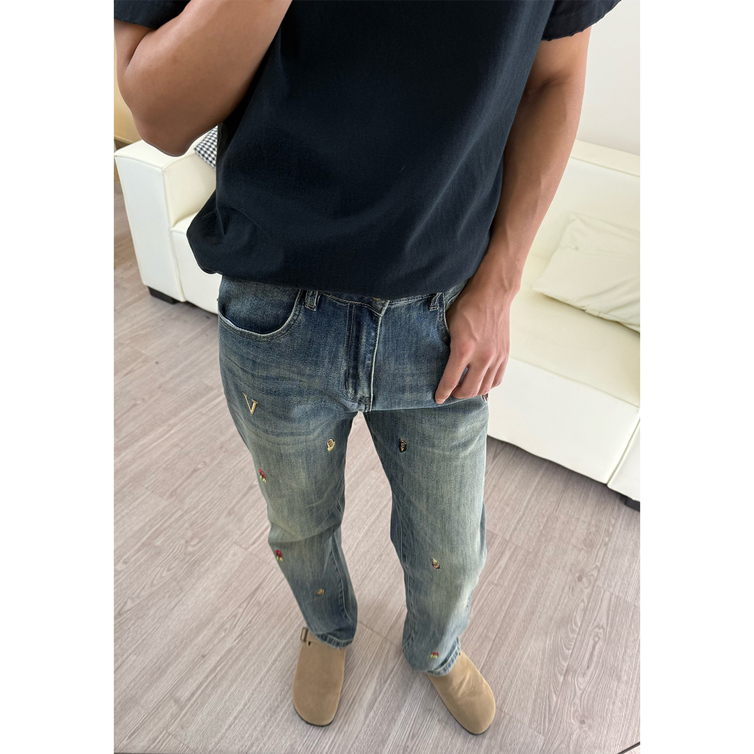 【合身直筒】2025年秋冬男士新款做旧刺绣卡通直筒牛仔裤百搭裤子潮