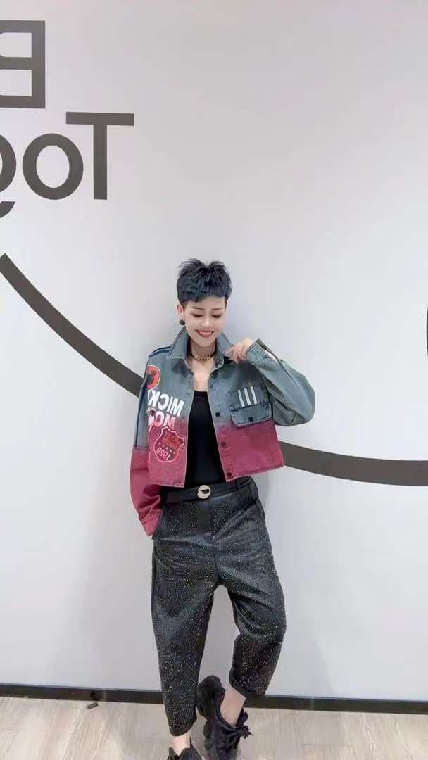 YY欧货潮牌时尚气质款牛仔外套#D6539