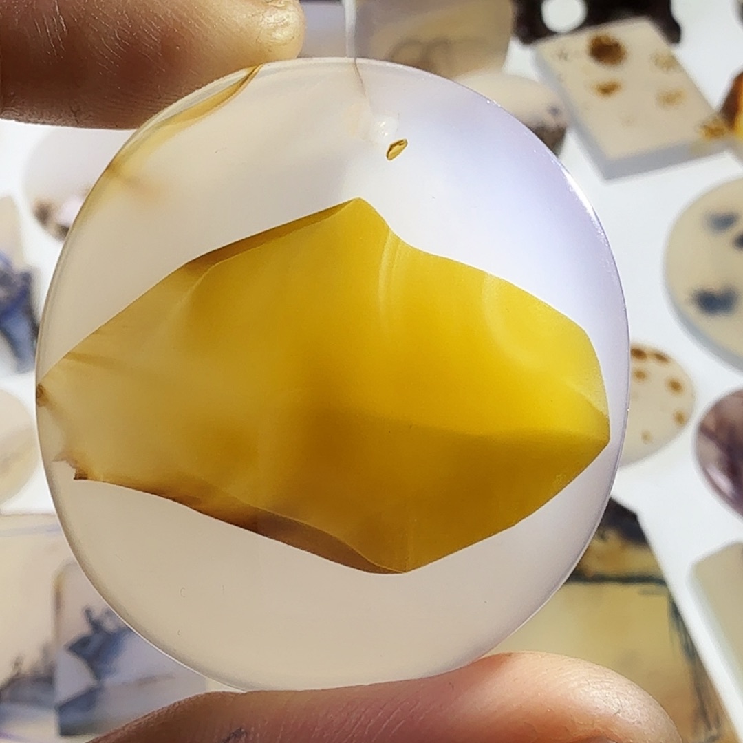 玛瑙/玉髓未镶嵌珠宝半成品