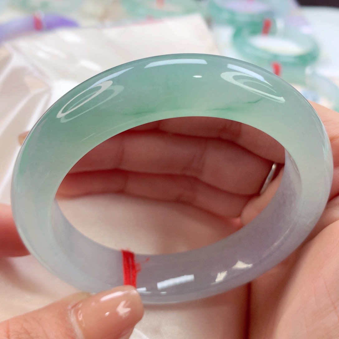 翡翠手镯未镶嵌师妹宽边葡萄肉性价比