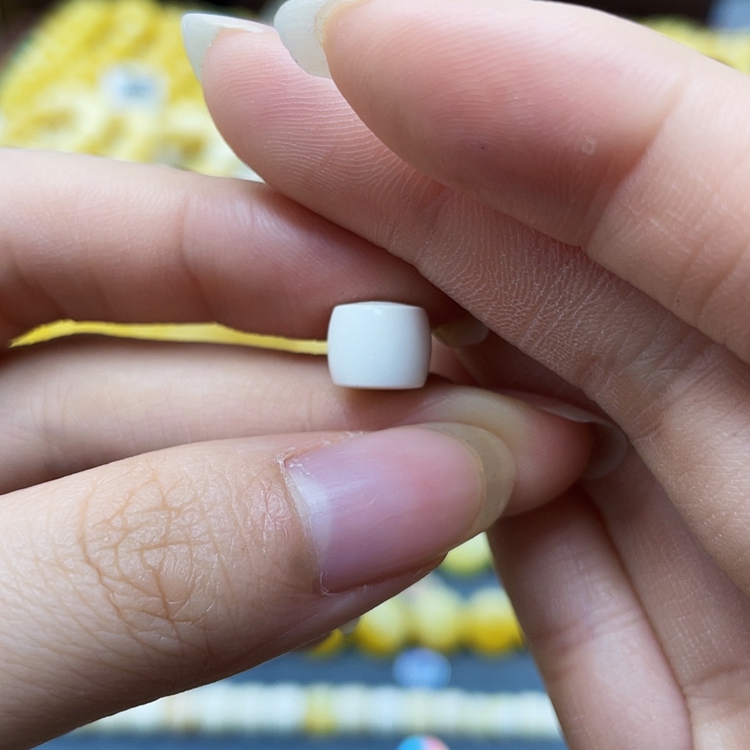 蜜蜡裸石未镶嵌直切8.5✖️7.1mm微瑕