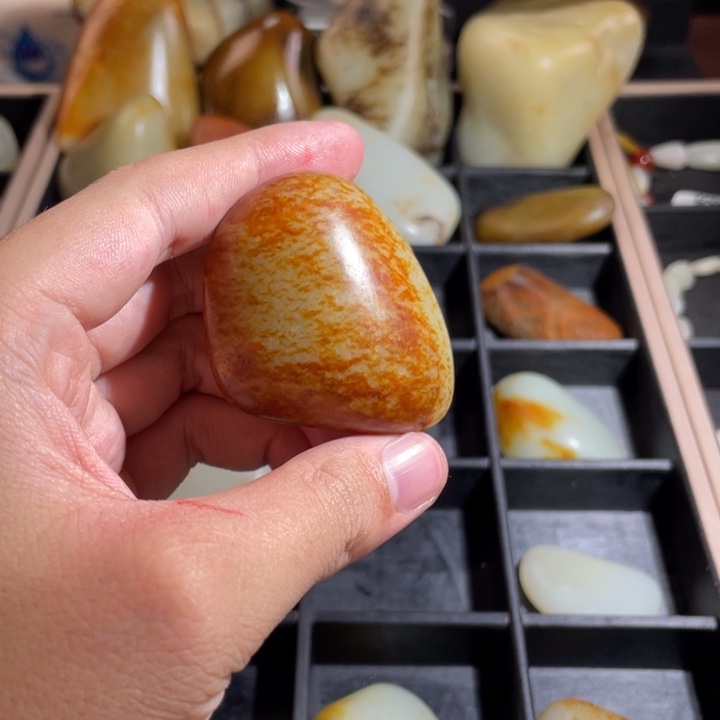 和田玉未镶嵌吊坠(不含链)断*离