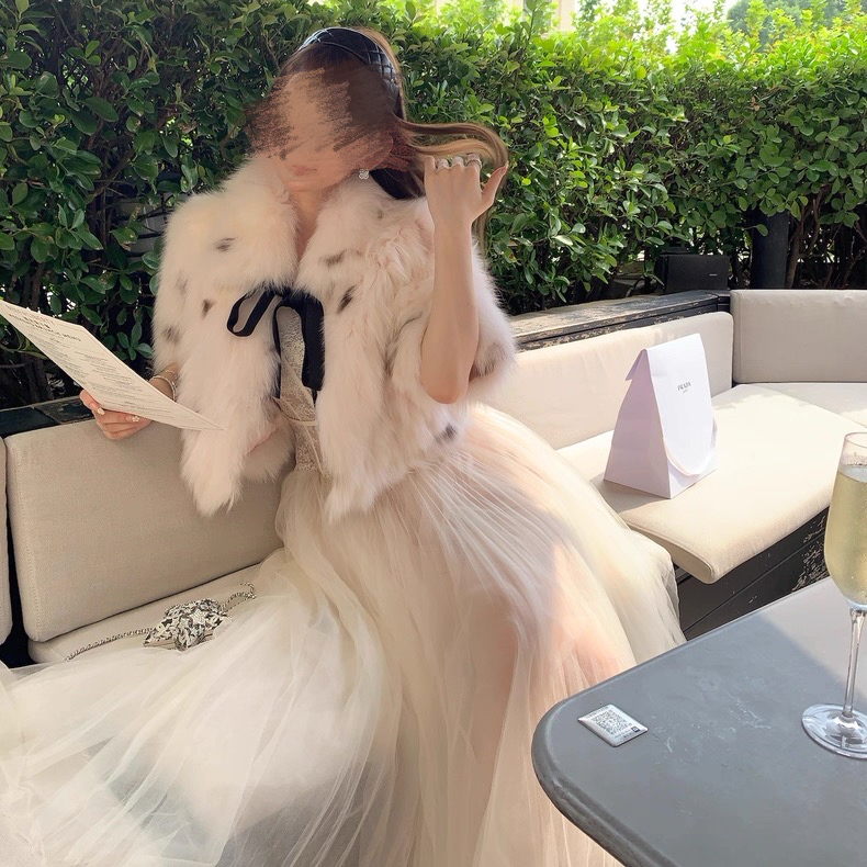 人造皮草 冬季波点千金风气质时尚温柔蝴蝶结斗篷外套保暖毛绒