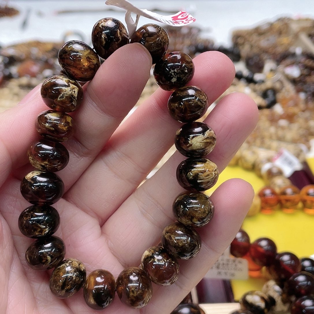 琥珀裸石未镶嵌十三10492