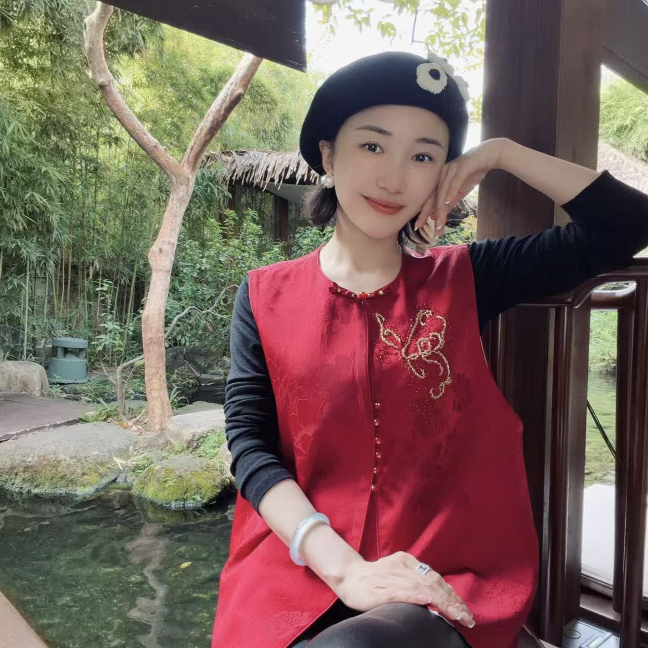 Betty Bairn【缘】新春桑蚕丝羊毛提花气质感两穿马甲Q7523