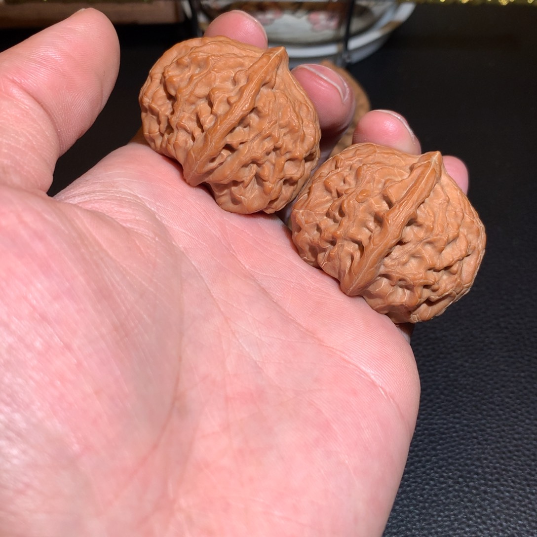 文玩核桃把件玉枕元宝42